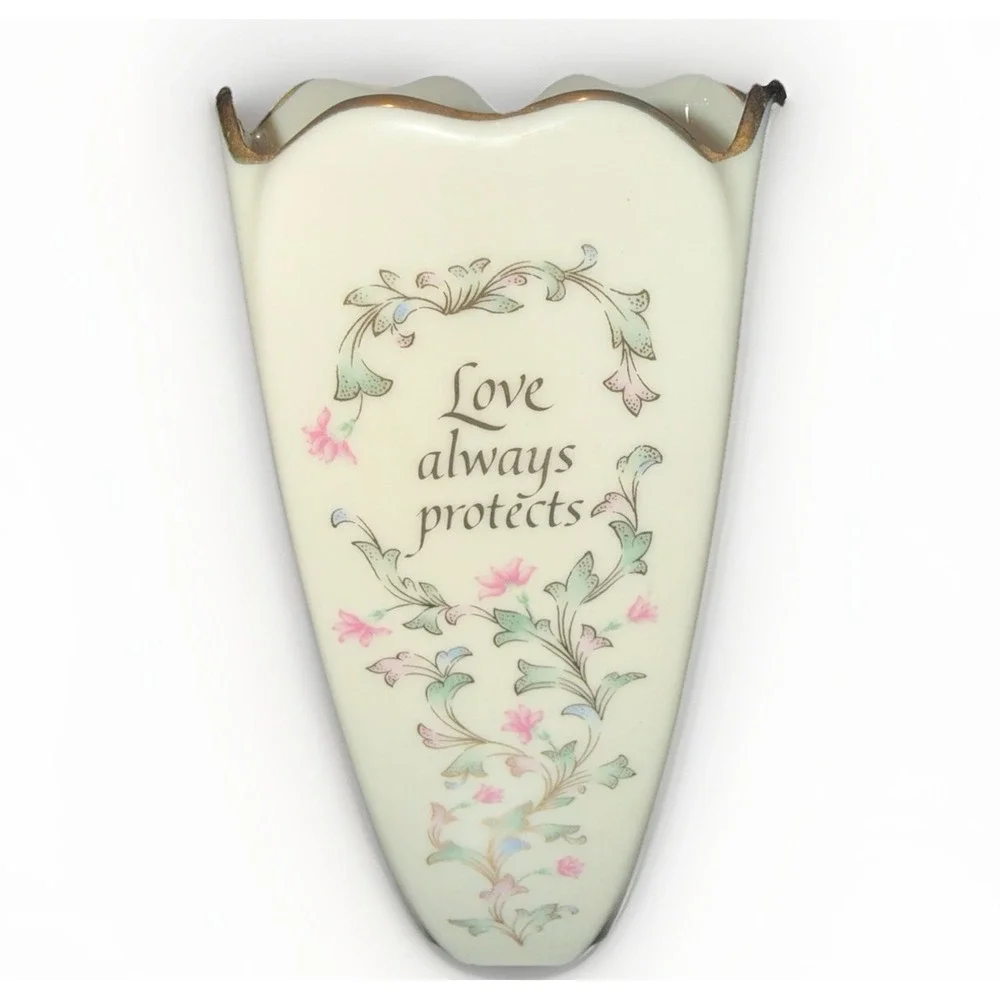 Lenox Love Is Fine China 7 Inch Vase 3083011 Ivory Gold Trim Floral 4-Sided